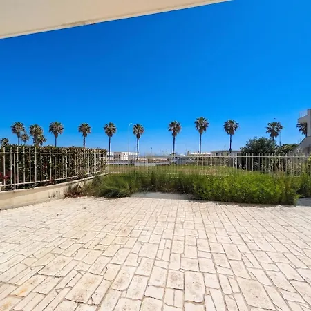 -cortile Privato- Ac Fronte Mare 8 Posti Lido di Fermo