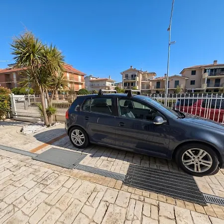 Apartamento -cortile Privato- Ac Fronte Mare 8 Posti Lido di Fermo